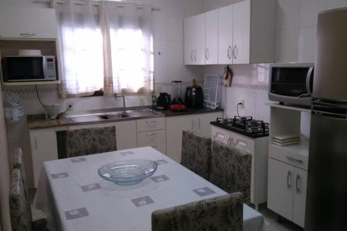 Residencial Praia da Cal - Angelita tesisinde mutfak veya mini mutfak