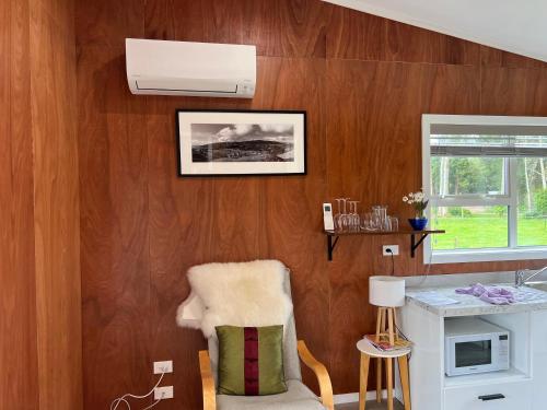 Nhà bếp/bếp nhỏ tại Waiora cottage