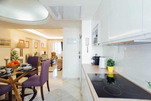 Kuchyňa alebo kuchynka v ubytovaní Apartamento Boutique Abades
