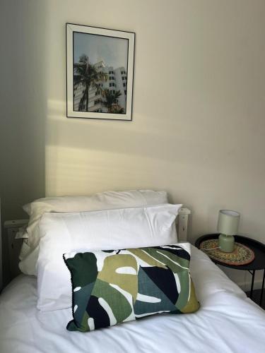 2 bed Central Cardiff Apartment - sleeps five! photo 15