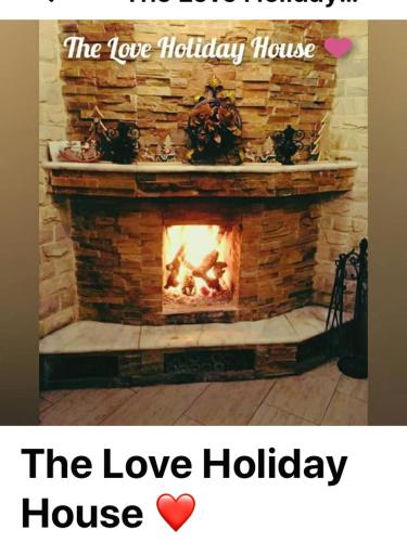 The Love Holiday House