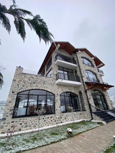 Gallery image of Bujtina Vrenezi in Peshkopi