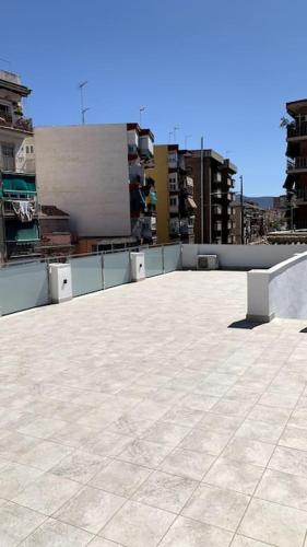 Soleada, amplia y renovada vivienda