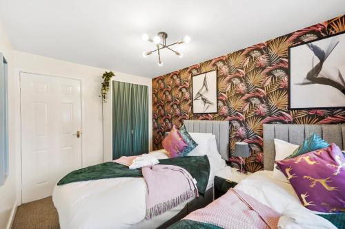 Designer House in Bristol - Hot Tub - Sleeps 10 photo 19
