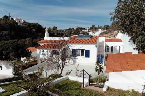 Casa a pequena sereia in Benagil with sea view