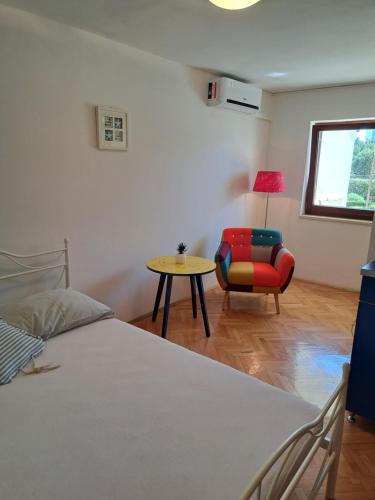 Posteľ alebo postele v izbe v ubytovaní Zadarstay apartment