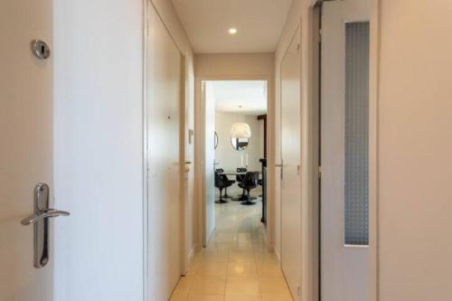 Centrally located flat with sea view terrasse