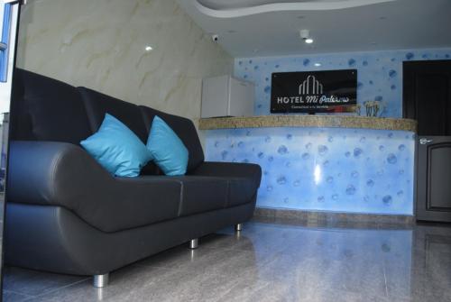Lobbyn eller receptionsområdet på Hotel Mi Palermo