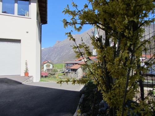 Vista general d'una muntanya o vistes d'una muntanya des de l'apartament