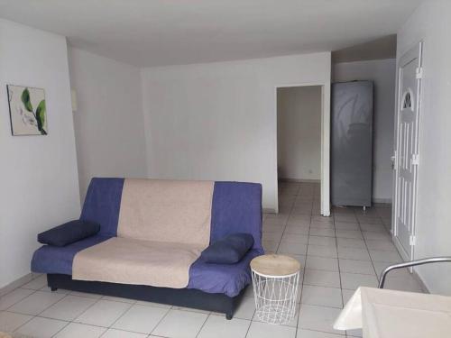 Fotografia z galérie ubytovania Fresnay-sur-Sarthe: joli appartement au calme. v destinácii Fresnay-sur-Sarthe