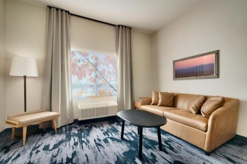 Posezení v ubytování Fairfield by Marriott Inn & Suites Laurel