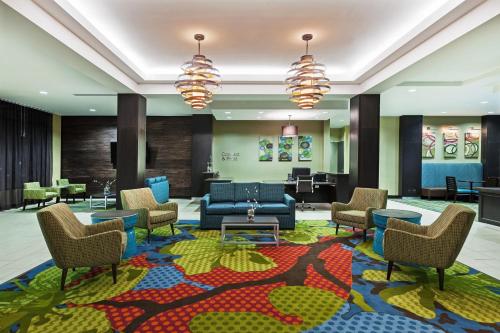 Fairfield Inn and Suites by Marriott Austin Northwest/Research Blvd Image