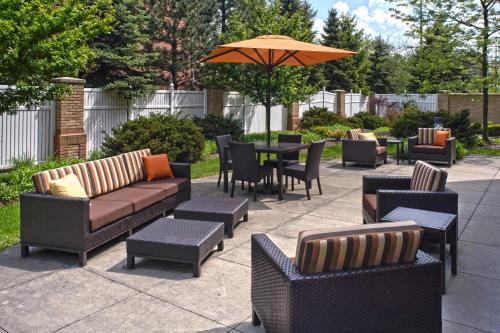 Courtyard Cleveland Independence – Photos 3