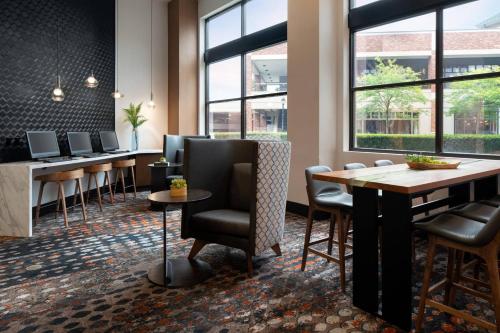 Гостиная зона в Seattle Marriott Redmond