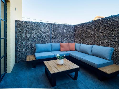 WellDone Resort / Cozy Roulette – Photos 2
