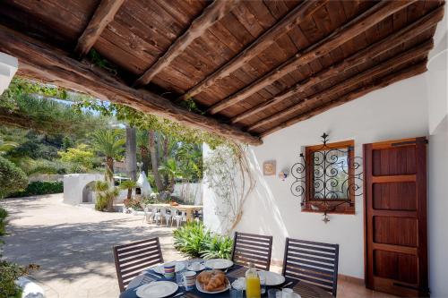 Κήπος έξω από το CAN TEO - Holiday Villa in Ibiza