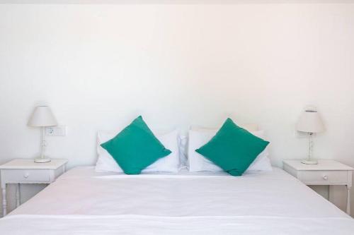 Zdjęcie z galerii obiektu Seaview Villa w mieście San Antonio