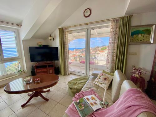 Apartment RR