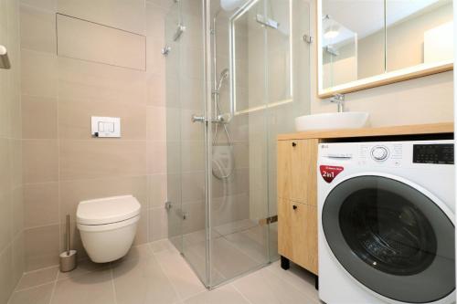 Koupelna v ubytování Sky Park new 1-bedroom apartment