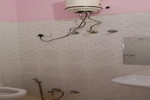 Capital O Hotel Shorya – Photos 4