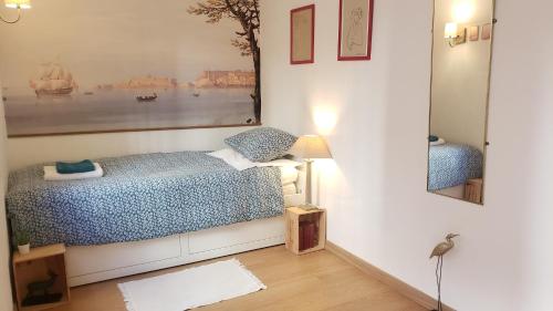 Maison pour vous - TinyHouse center of Paris - logement insolite #MaCabaneAParis