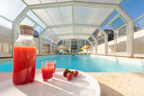 733 Costa Cabral Metro Residence
