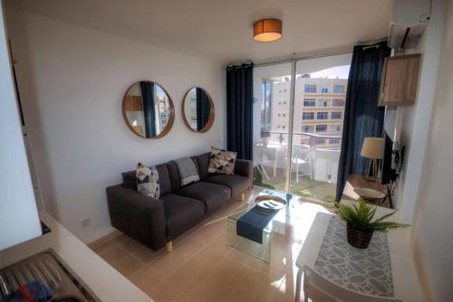 CÉNTRICO APARTAMENTO 737 by CASAS COCODRILO