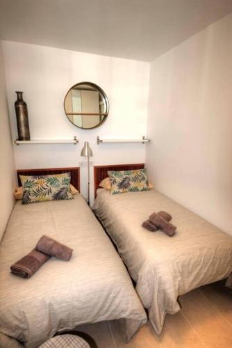 CÉNTRICO APARTAMENTO 737 by CASAS COCODRILO