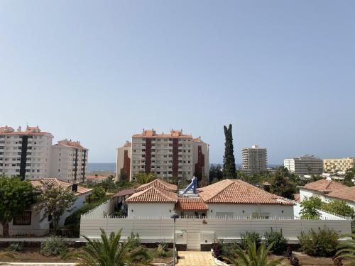 Lovely Self Catering 1 bed Apartment 7B2, Los Cristianos, Tenerife