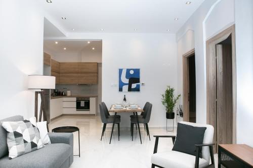 Spacious Luminous Central