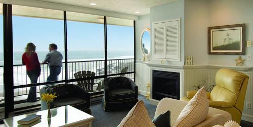 Gallery image of Inn at Spanish Head Resort Hotel in Lincoln City