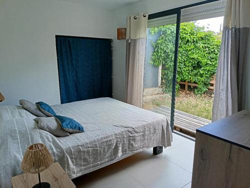Postel nebo postele na pokoji v ubytování Vacances entre mer et colline