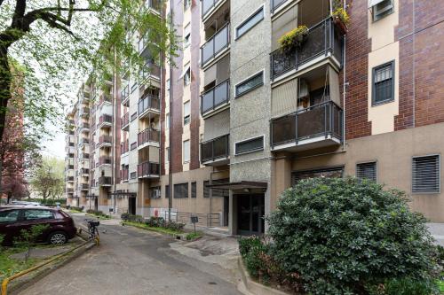 GuestHost - Bonola MM1 Comfy Apartment