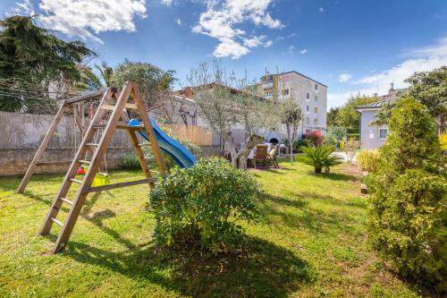 Lovely house with garden near city centre