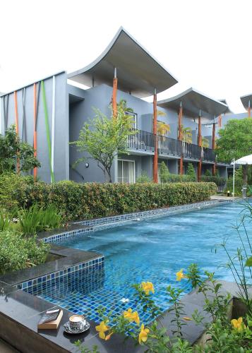 Πισίνα στο ή κοντά στο Paeva Luxury Serviced Residence SHA