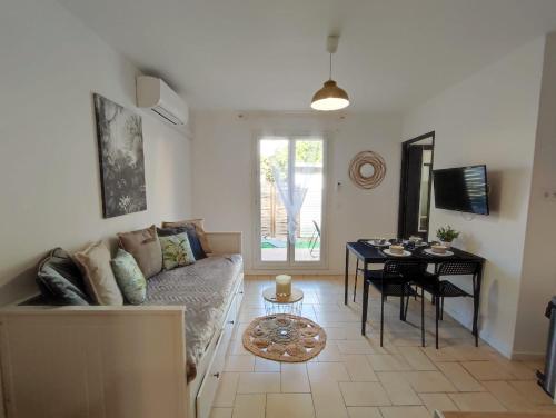 Appartement avec jardin privatif à 300m de la plage *2*