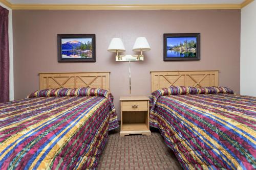 Легло или легла в стая в National 9 Inn - Placerville