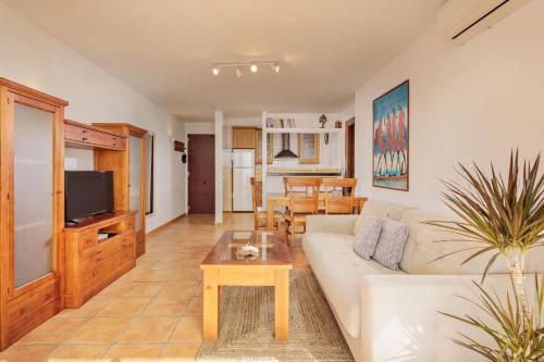 Sunny Beach Apartment