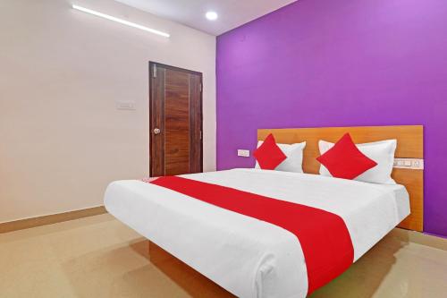 Легло или легла в стая в Langar Houz Near Golconda Fort