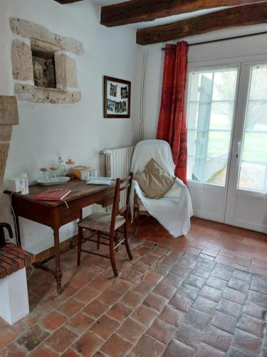 Χώρος καθιστικού στο Traînefeuilles - Chambres d'hôtes proche Zoo de Beauval