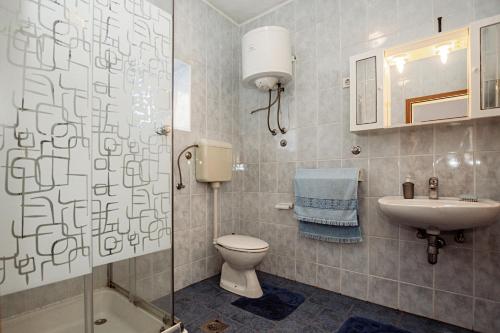 Koupelna v ubytování Rooms Emilija