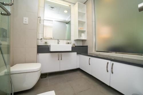 Koupelna v ubytování LUXFolio Retreats - Exclusive Apartments in Palm