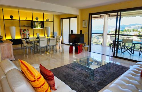 Ref BEAUSITE - Palmes d'Or Properties