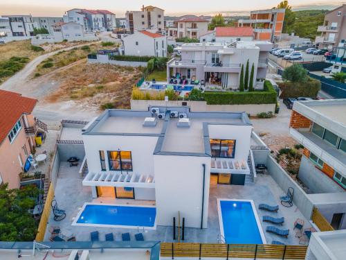 Villa RougeMarin - Rouge with private pool