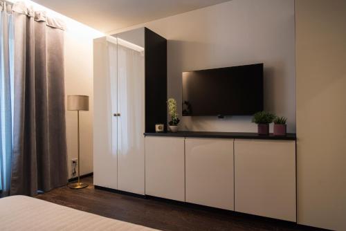 St.Ambrogio 2BD New apartment