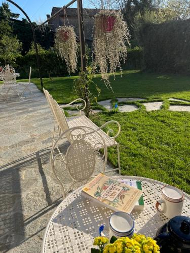 Κήπος έξω από το Marimastè