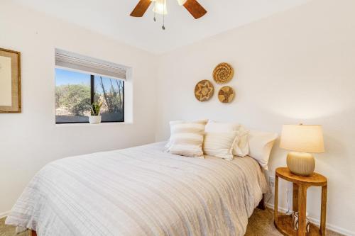 Una cama o camas en una habitación de Laurel Wood