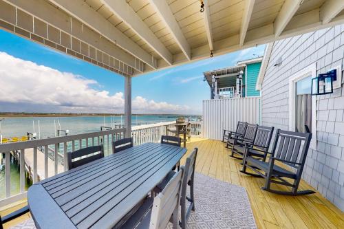 Carolina Haven – Photos 4