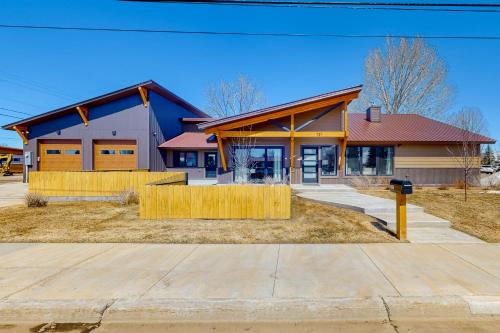 Leisure Lodge Living – Photos 3