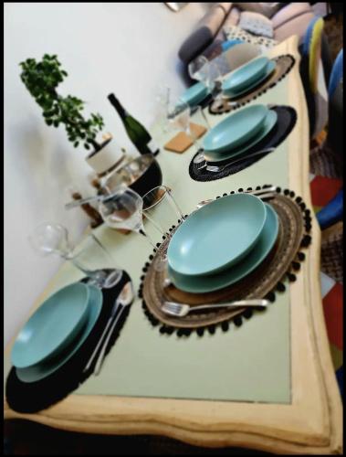 Gambar di galeri bagi Appartement sous les toits di Antibes